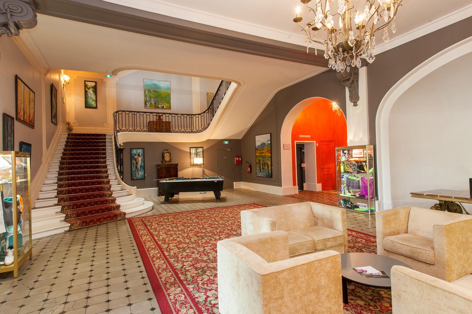 Hotel Cosmos & Spa Contrexéville Εξωτερικό φωτογραφία