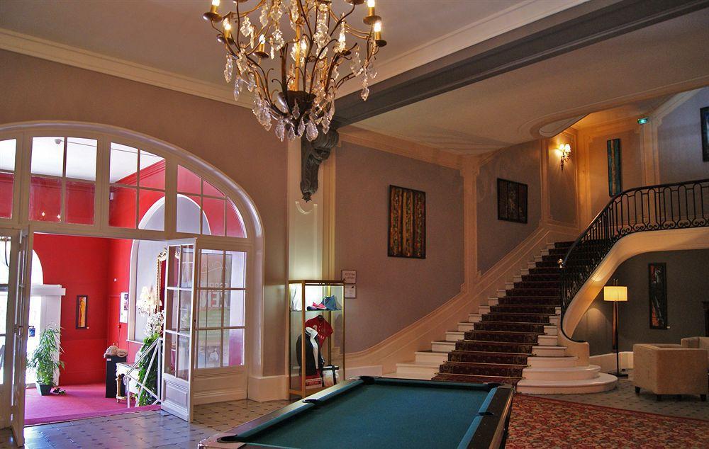 Hotel Cosmos & Spa Contrexéville Εξωτερικό φωτογραφία
