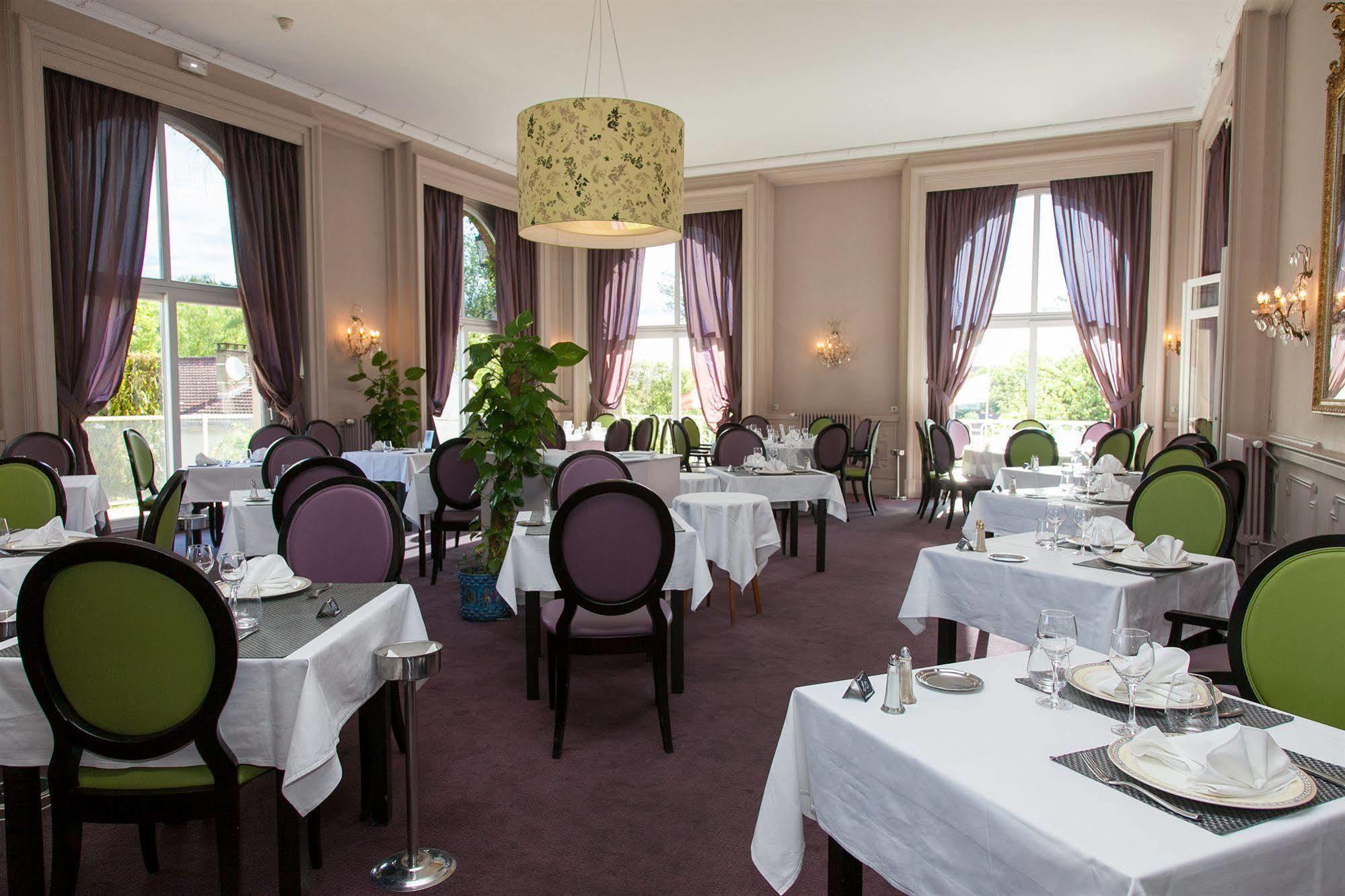 Hotel Cosmos & Spa Contrexéville Εξωτερικό φωτογραφία